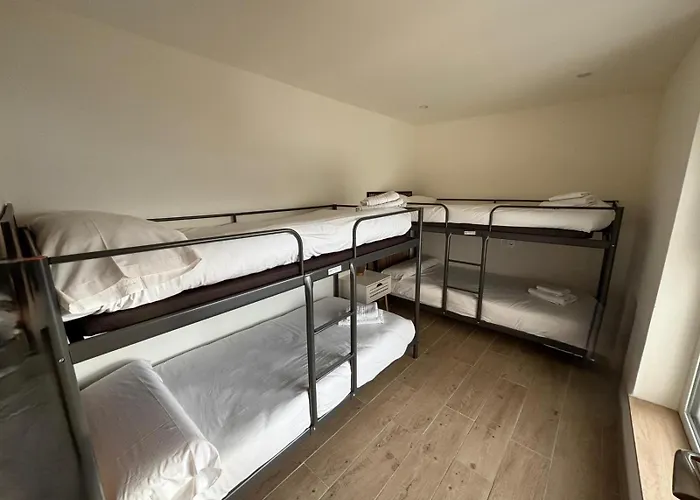 Imeda Penibetico Iv 公寓